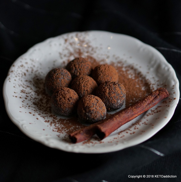 KETO trufle świąteczne